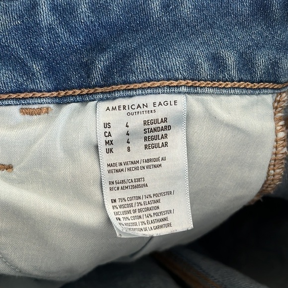 American Eagle 8.5” Rise Jeggings - Picture 7 of 7